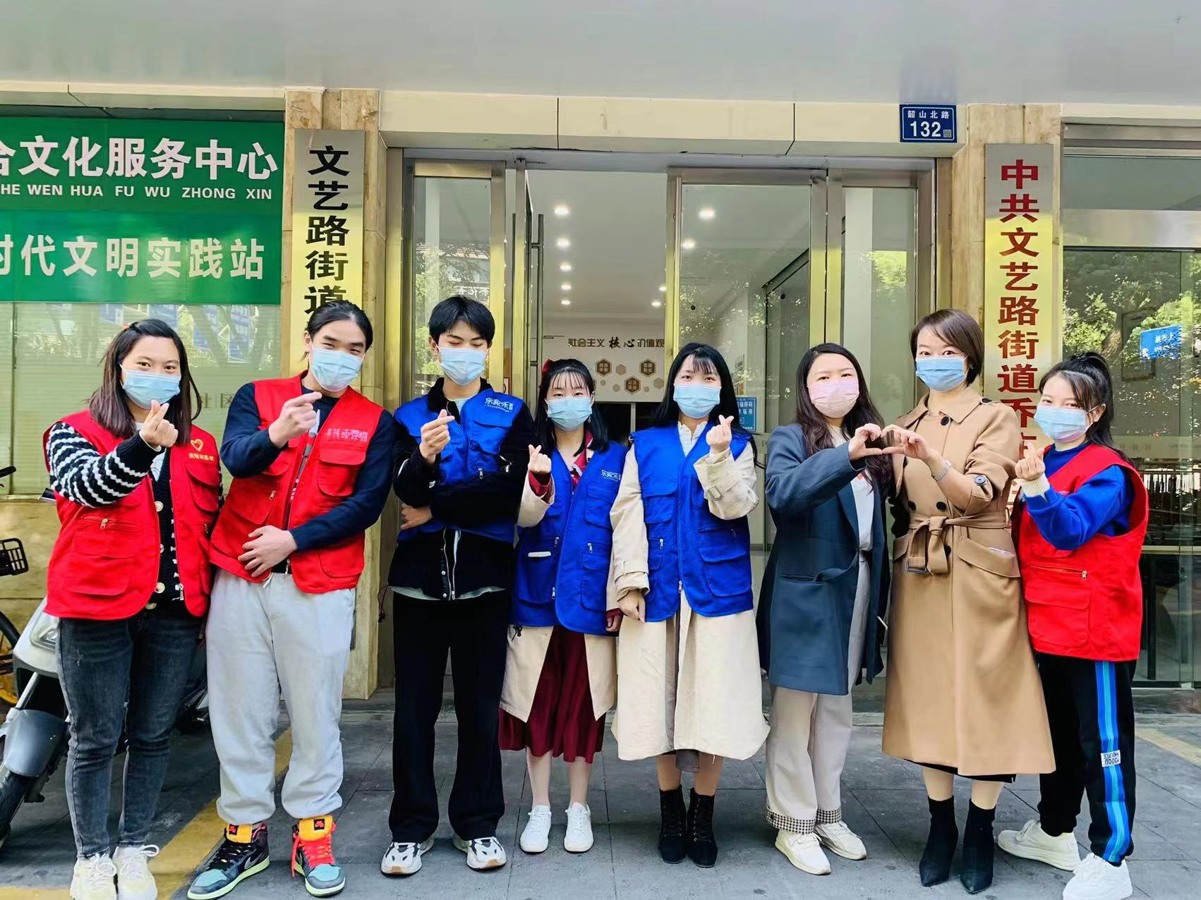 《東家樂家裝在行動》勇?lián)鐣?zé)任，奮戰(zhàn)抗疫一線！