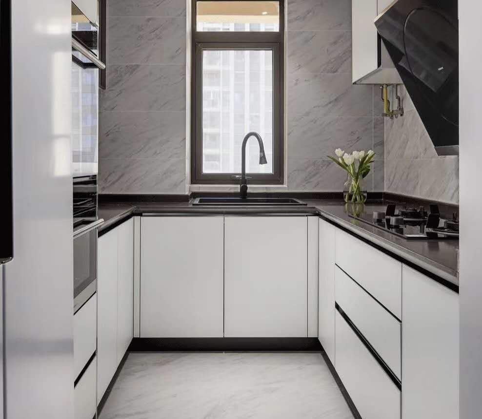 U型廚房有哪些優(yōu)缺點 如何裝修設計U型廚房