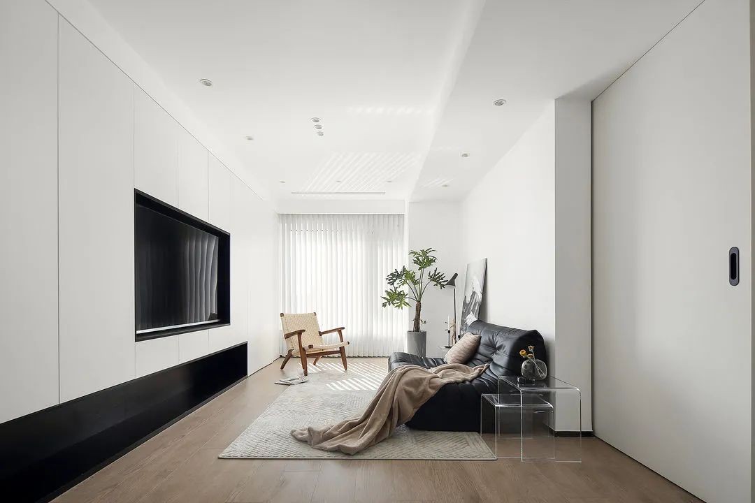 80平現(xiàn)代兩房裝修，溫馨簡單家裝案例