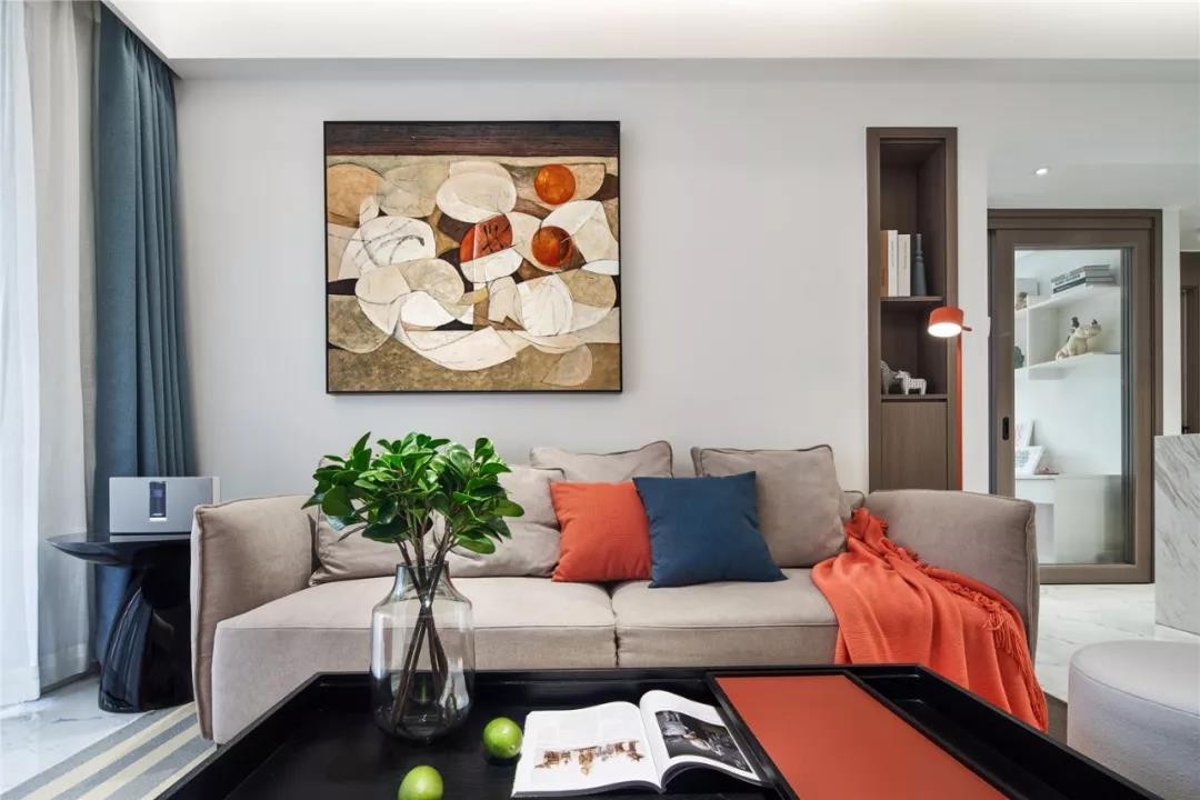 100平米的現(xiàn)代宜家風(fēng)格，讓空間充滿舒適感