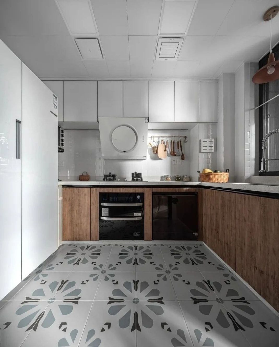 119現(xiàn)代四房裝修案例，現(xiàn)代簡約[柔時光]風格