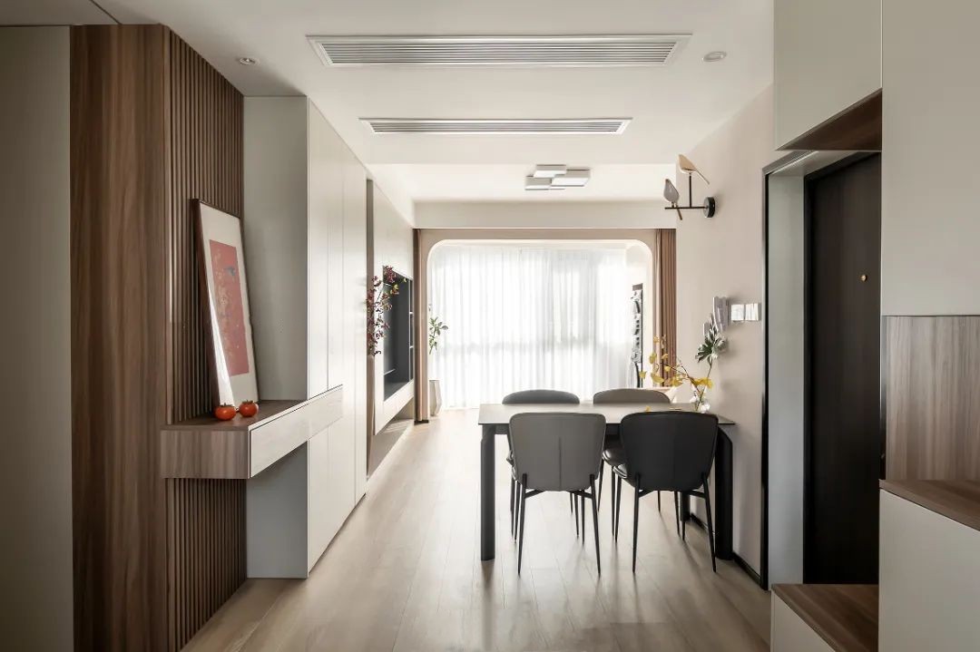 廣澤上苑-105㎡現(xiàn)代奶油風(fēng)三居，夢想中柔軟又宜居的家！