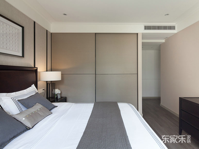 長沙綠地新都會(huì)123平米美式風(fēng)格裝修案例