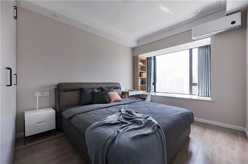 102平米三居室極簡(jiǎn)風(fēng)，巧用中性色打造舒適的居家環(huán)境