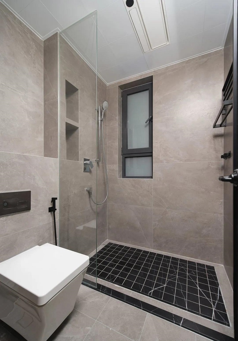 91平米二居室現(xiàn)代風，客餐廳吊頂一體設計，簡約大氣很耐看