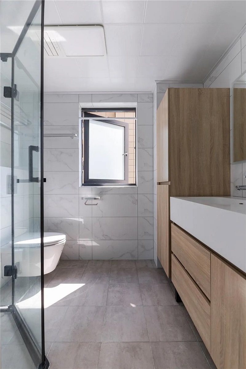 102平米三居室極簡(jiǎn)風(fēng)，巧用中性色打造舒適的居家環(huán)境