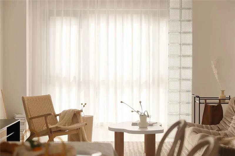 118㎡現(xiàn)代簡約三居室，全屋奶油色裝飾，溫柔優(yōu)雅恬靜舒適