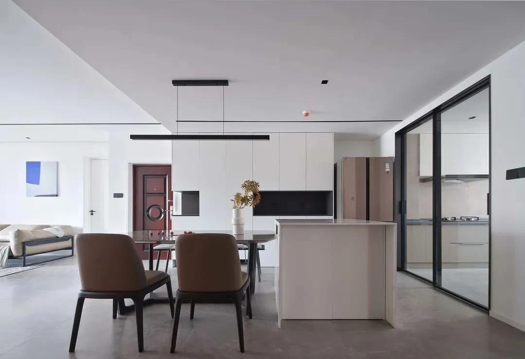 145㎡現(xiàn)代簡(jiǎn)約風(fēng)格新房裝修，電視柜+隱藏門(mén)