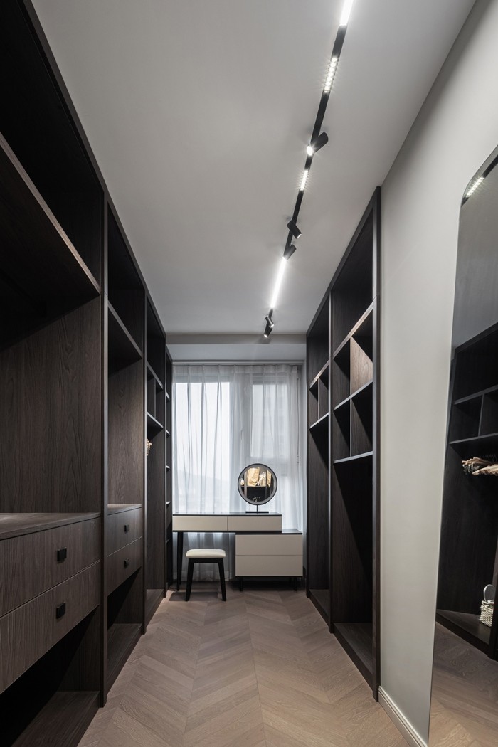 85平三房現(xiàn)代裝修風(fēng)格，用心就可以讓家新生~