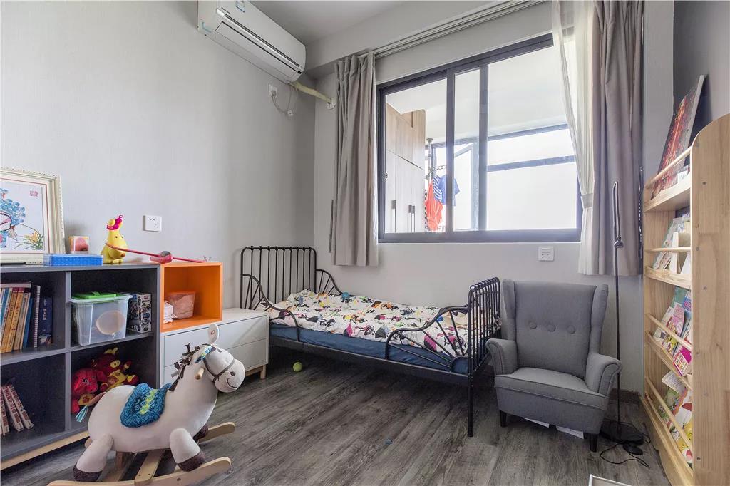 100㎡現(xiàn)代風(fēng)格裝修效果圖，臥室小衣帽間收納實用！